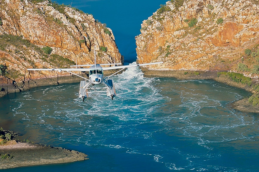 水平瀑布（Horizontal Falls）& 丹皮尔半岛（Dampier Peninsula）一日游