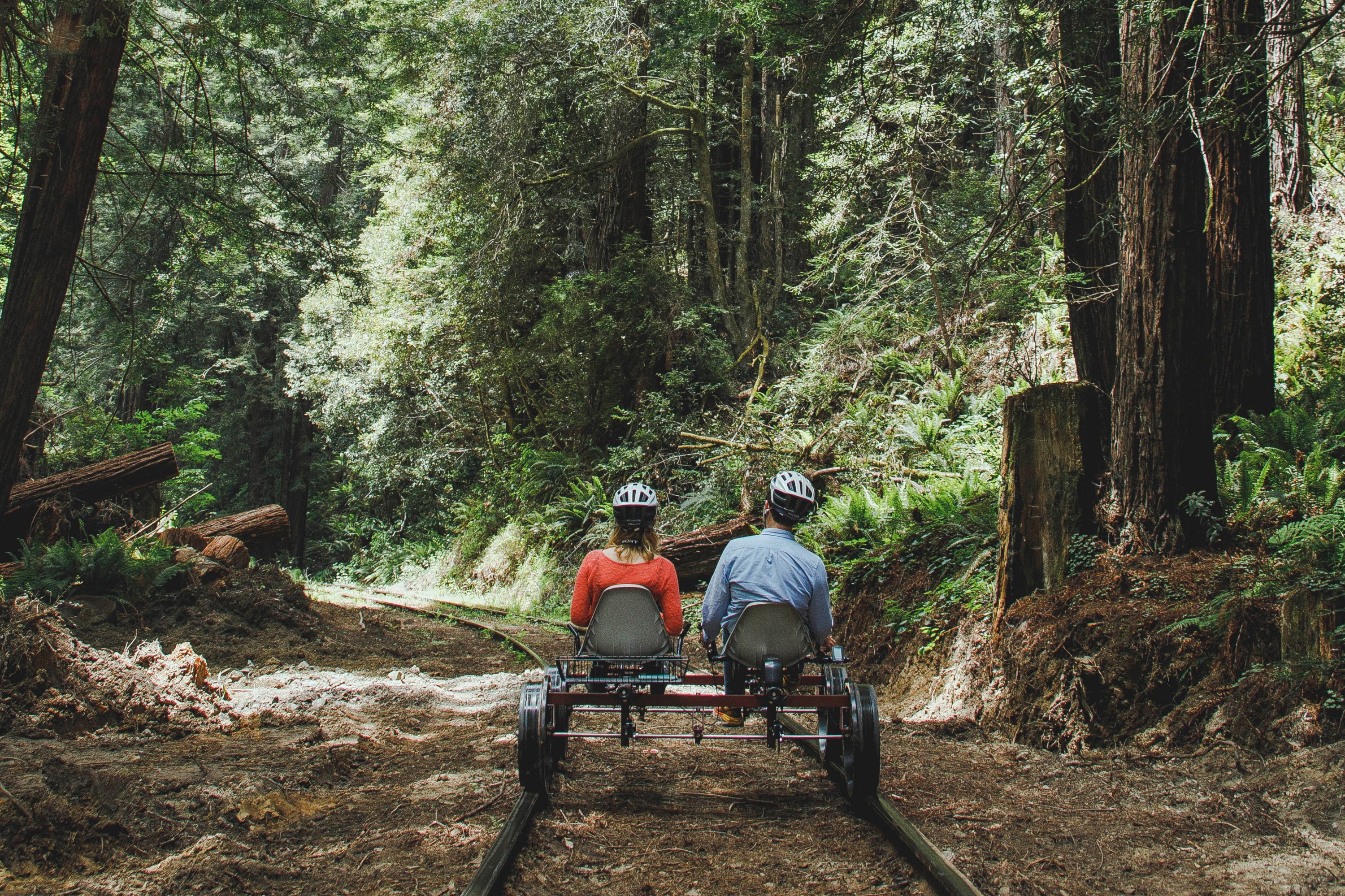 门多西诺布拉格堡铁轨自行车观光之旅