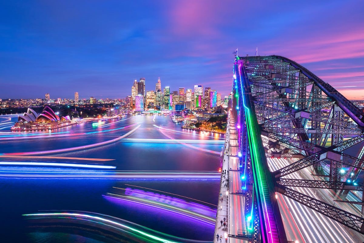 缤纷雪梨灯光音乐节雪梨港游船体验（Fantasea 提供）