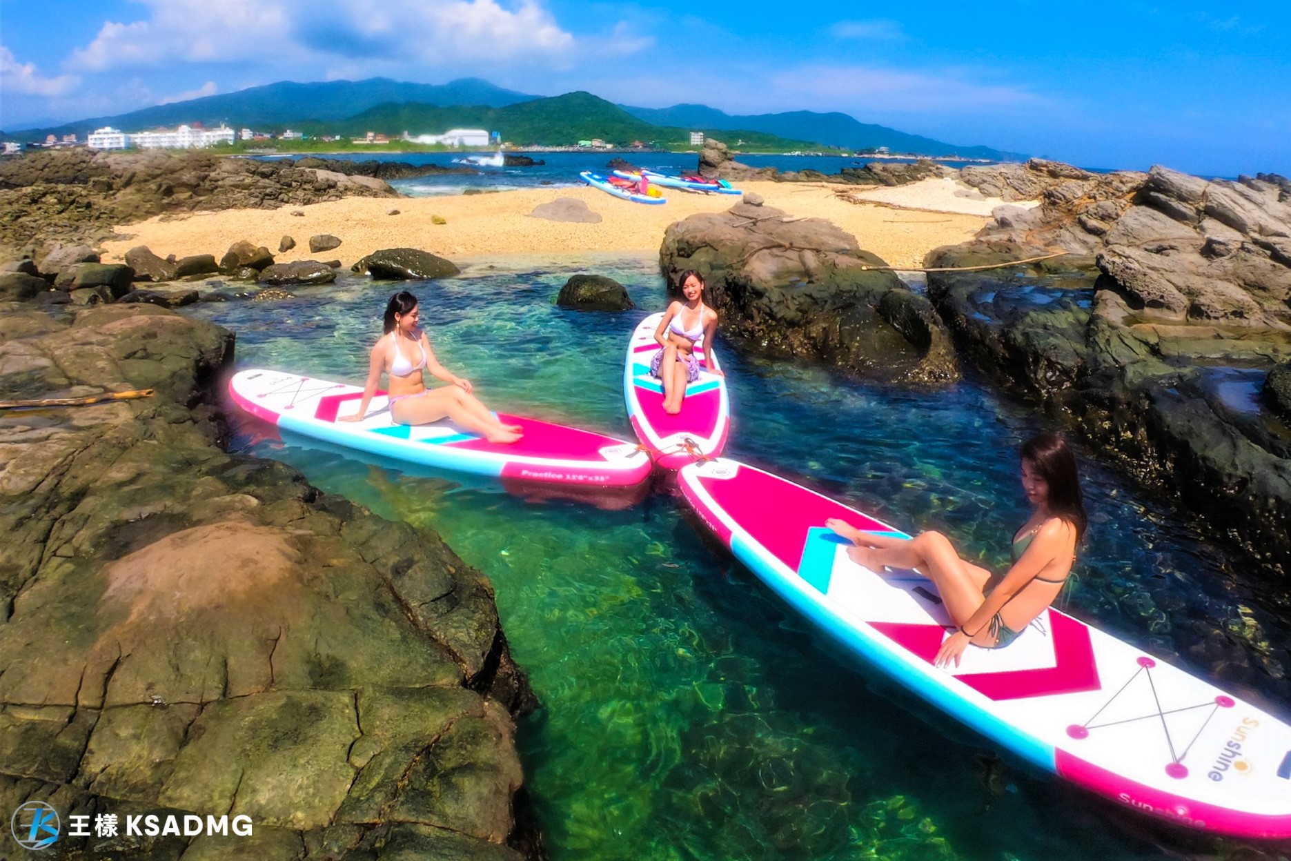 新北｜贡寮澳底金银岛灯塔登岛＆SUP立式划桨体验