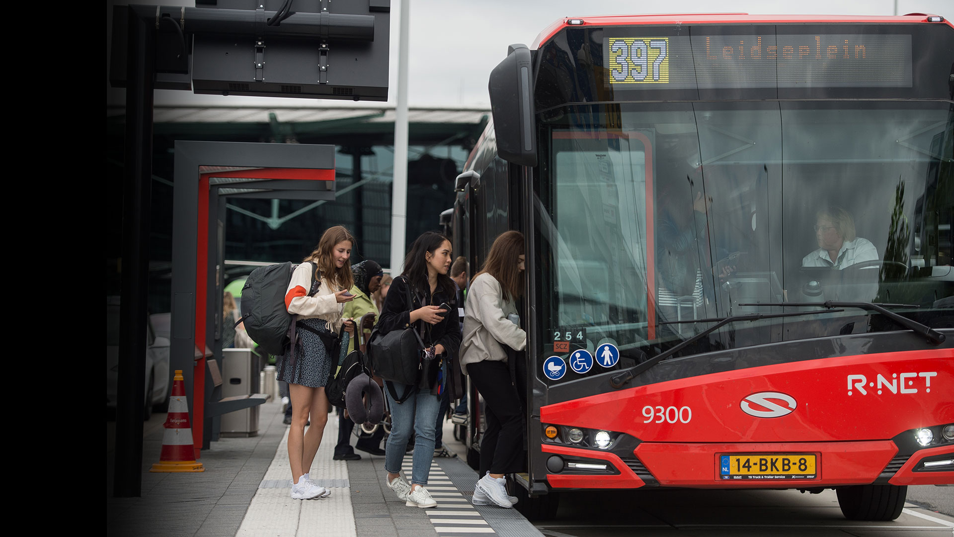 共乘机场接送 阿姆斯特丹史基浦机场（AMS）至阿姆斯特丹市区