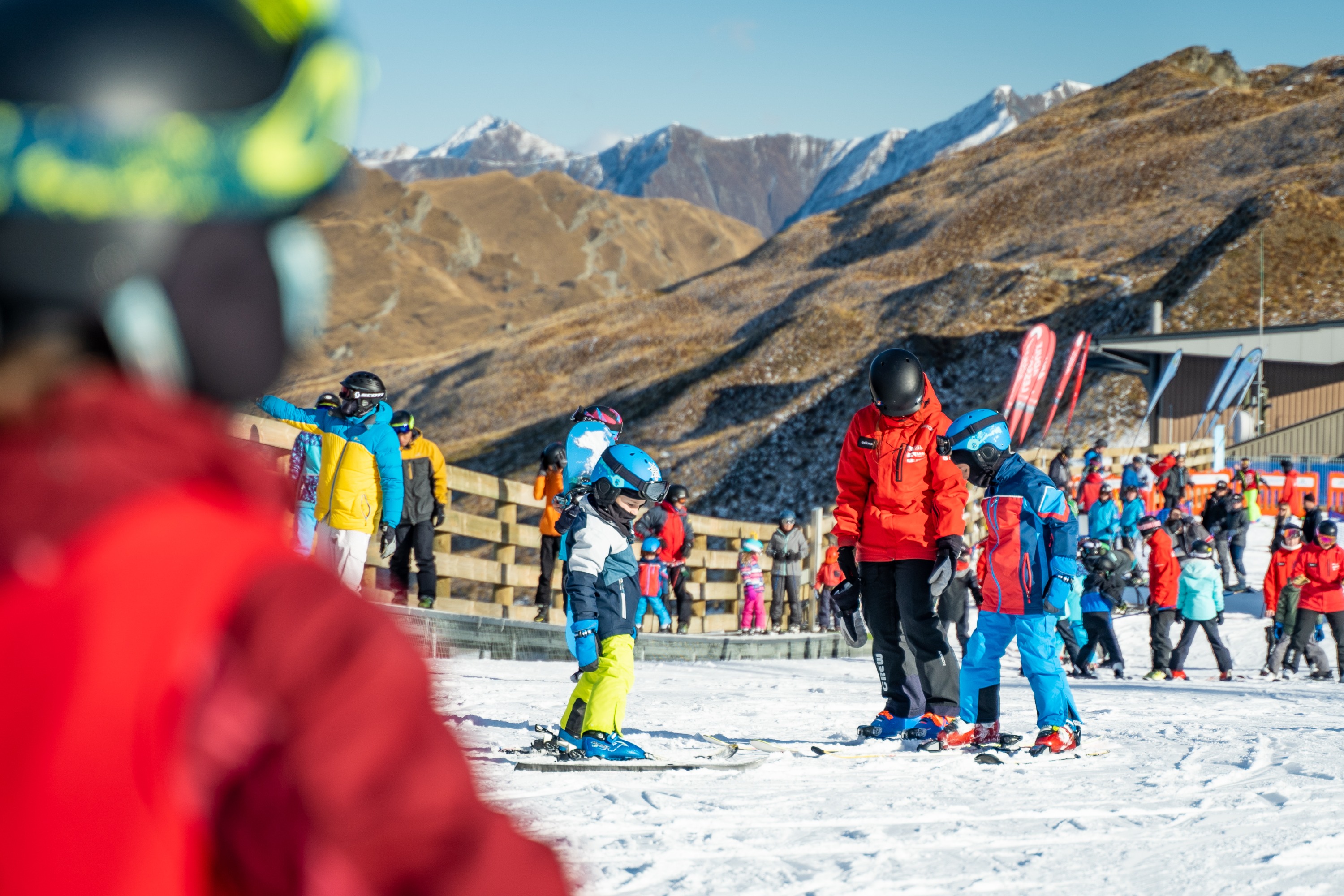 皇冠峰滑雪场进阶滑雪课程