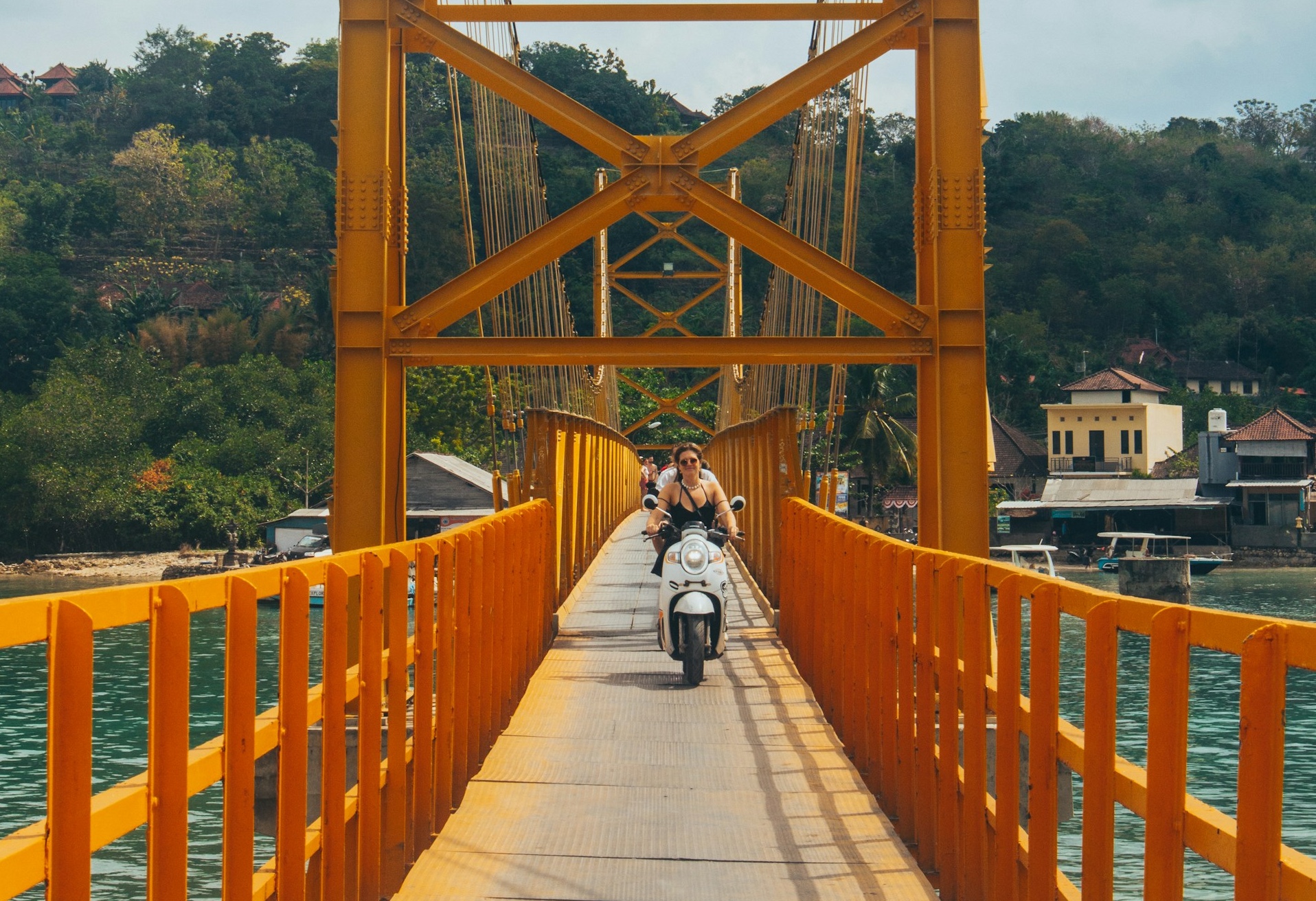 努沙蓝梦岛电单车探索