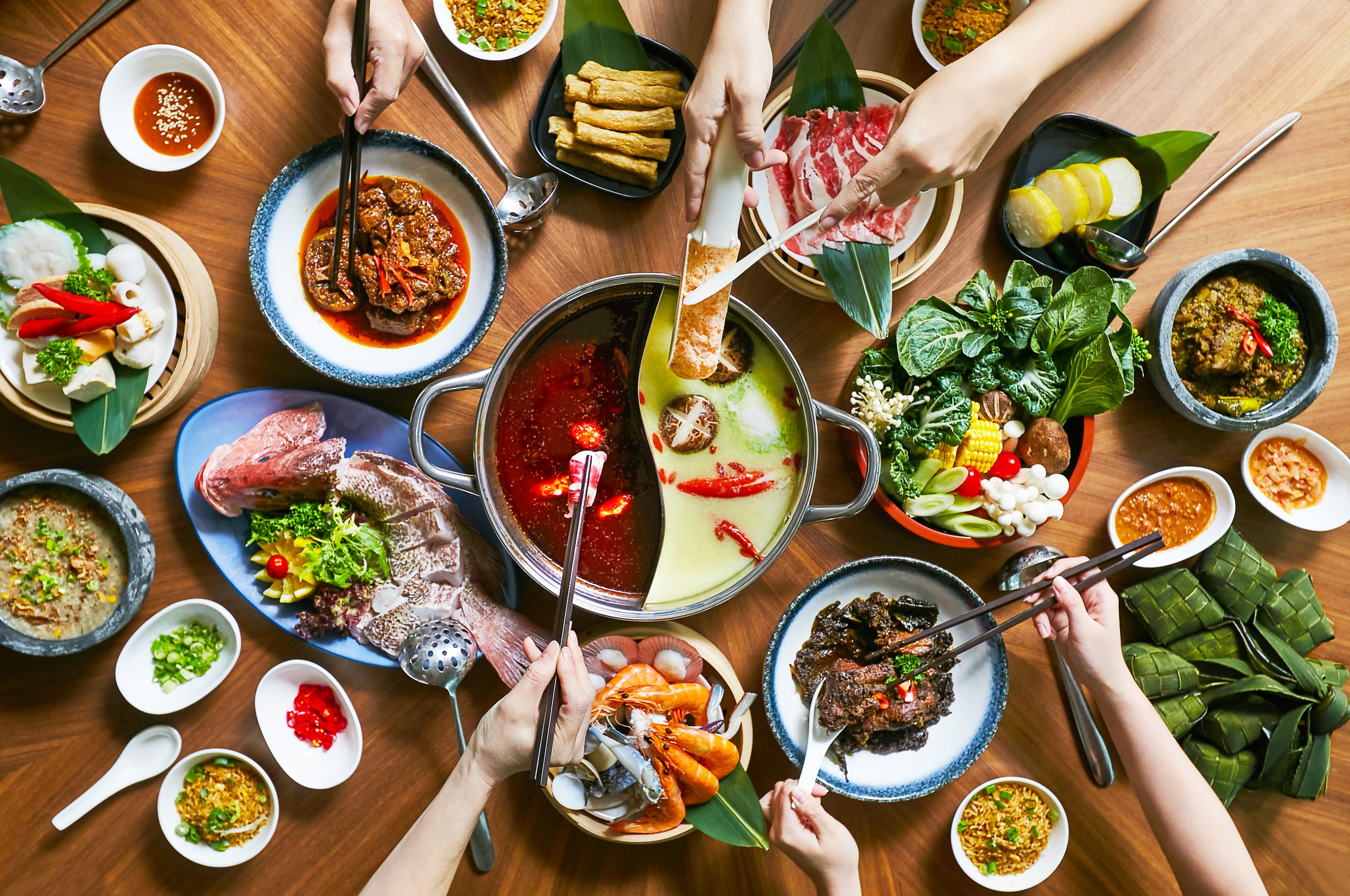 新加坡 M 饭店的自助餐厅