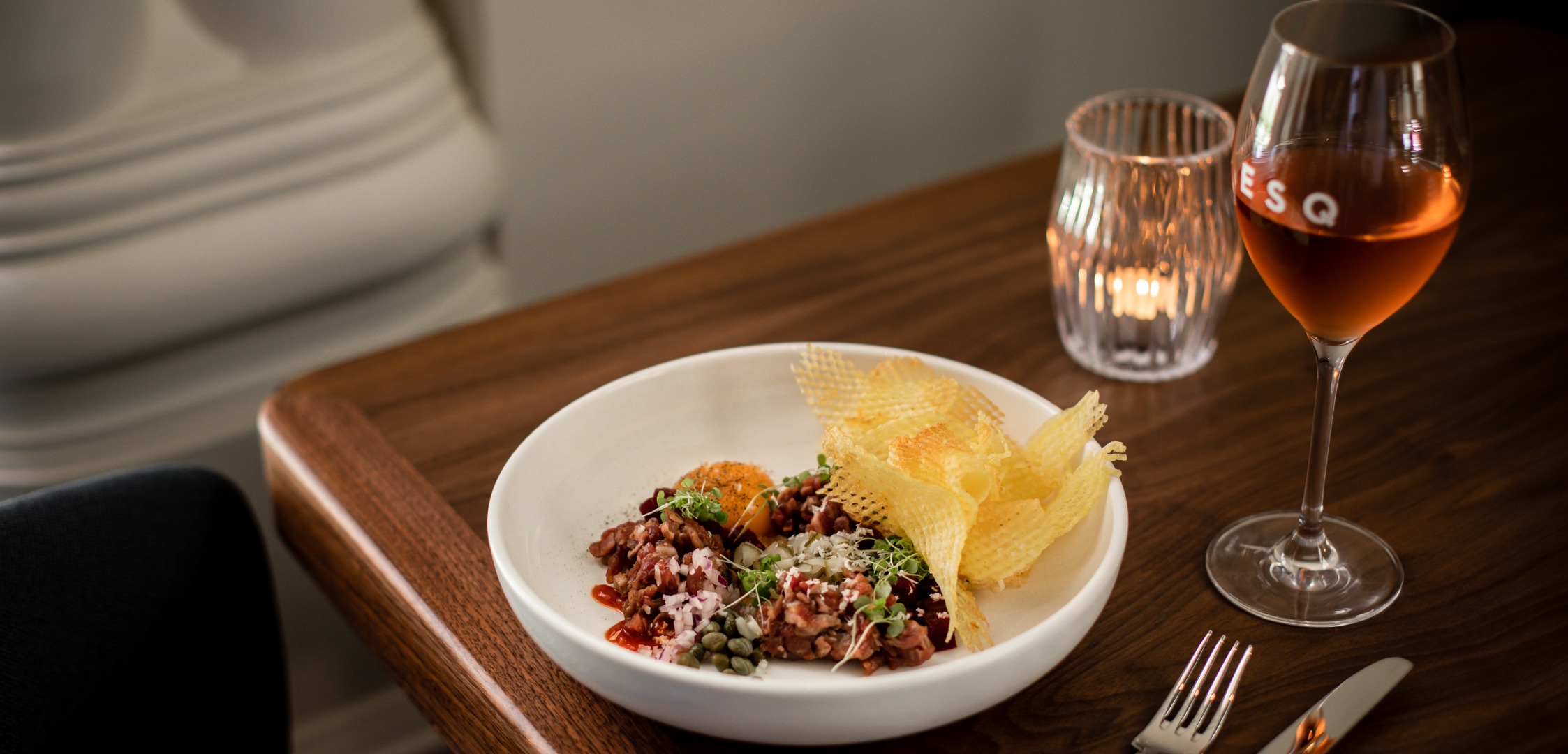 Esquire Drink and Dine - 维多利亚女王大厦