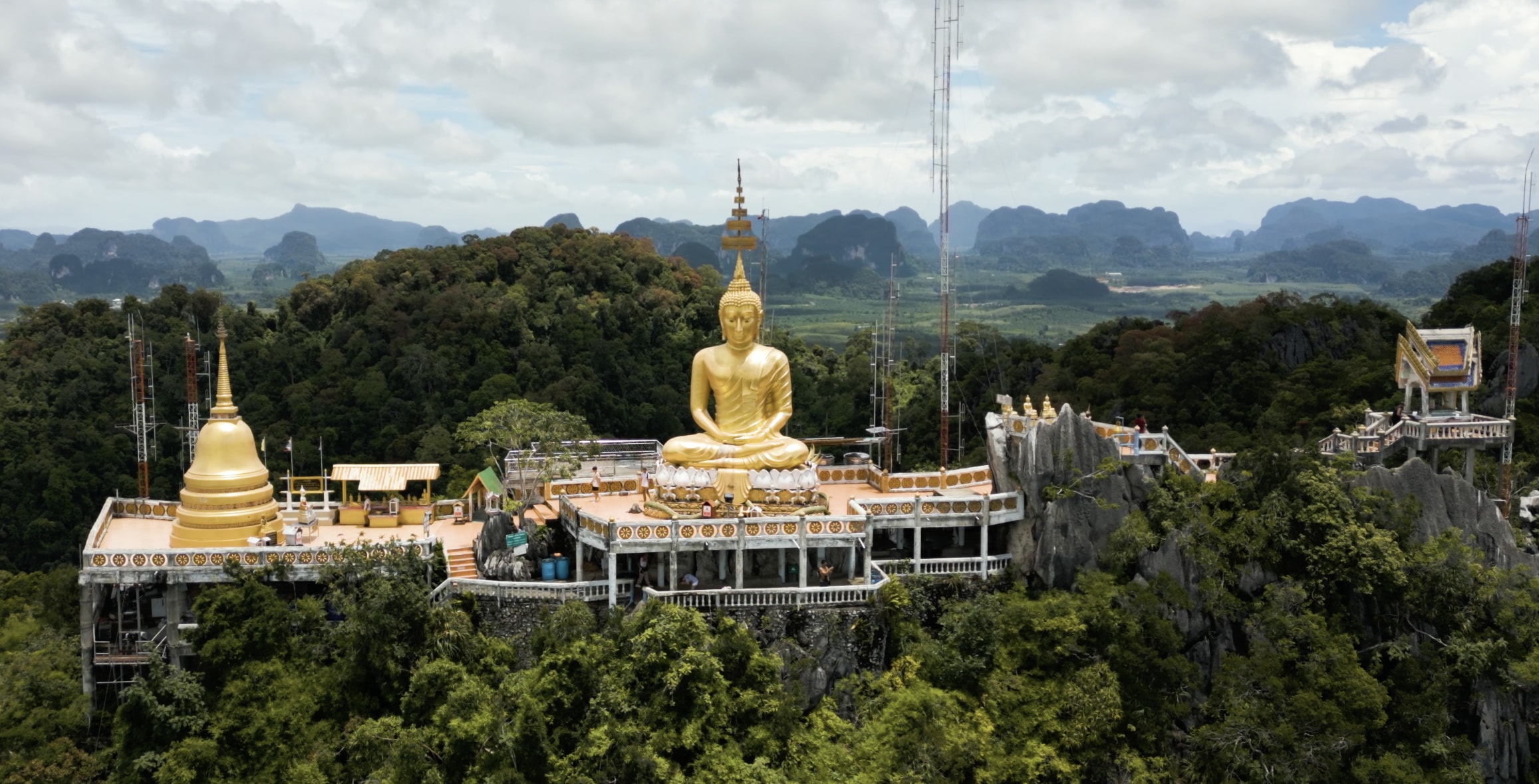 虎窟寺＆翡翠池丛林之旅（TTD Global 提供）- 喀比出发