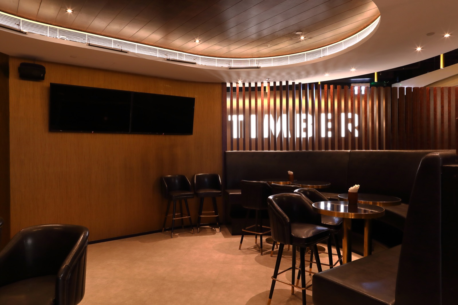 Timber 酒吧 - 尖沙咀