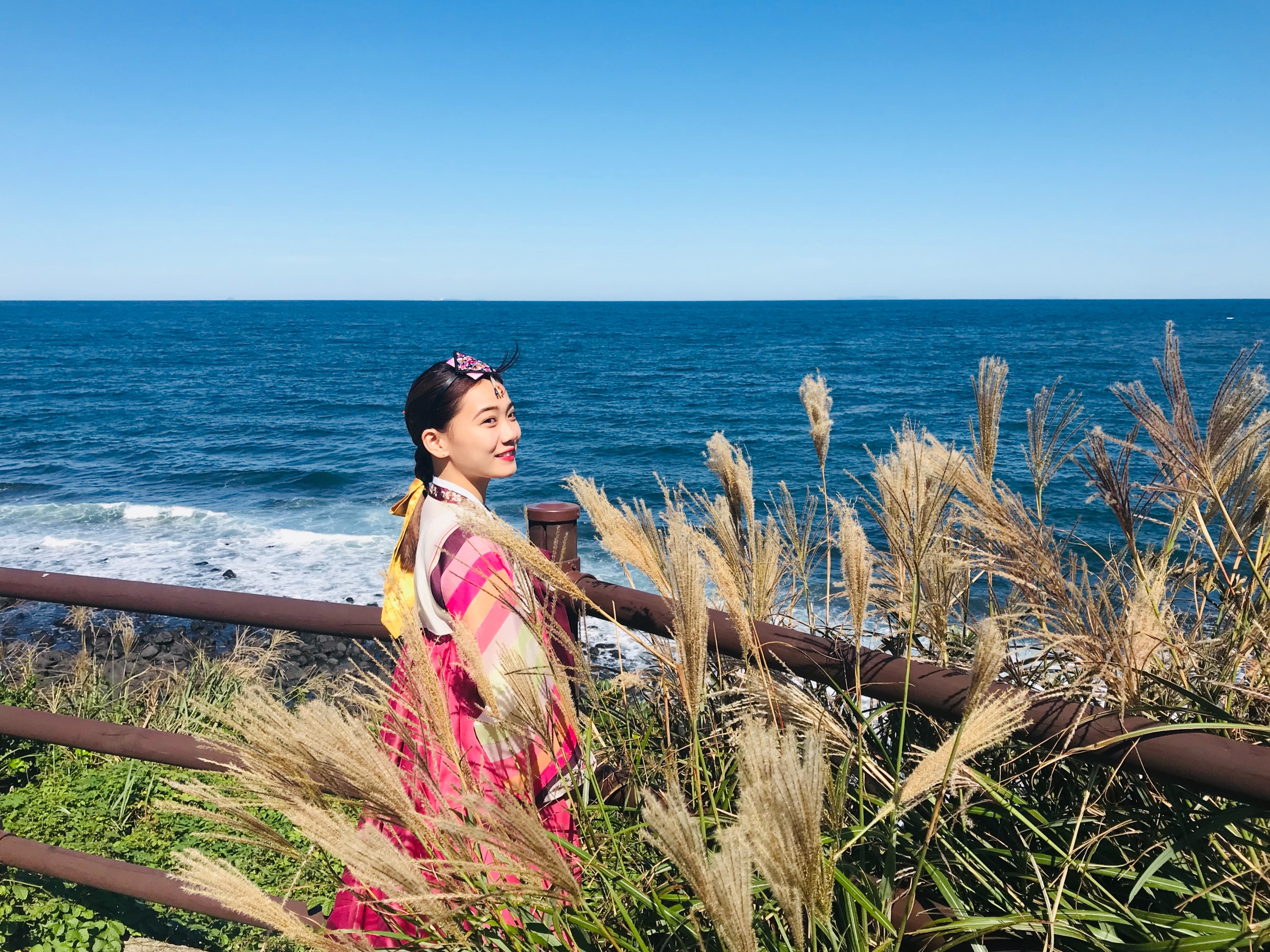 济州岛龙头岩私人导览＆韩服摄影体验