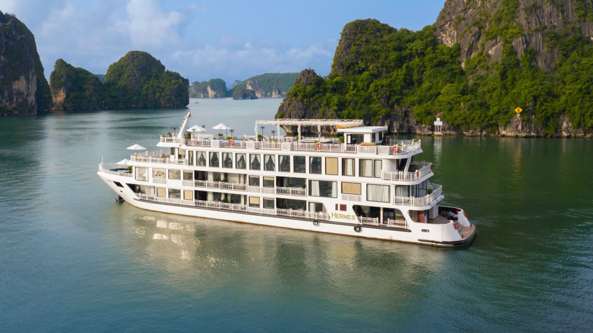 【路线2】2天1夜 下龙湾五星级游轮巡航之旅（Hermes Cruises游轮提供）