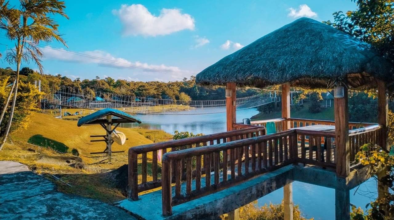 拉古纳山湖度假区一日券