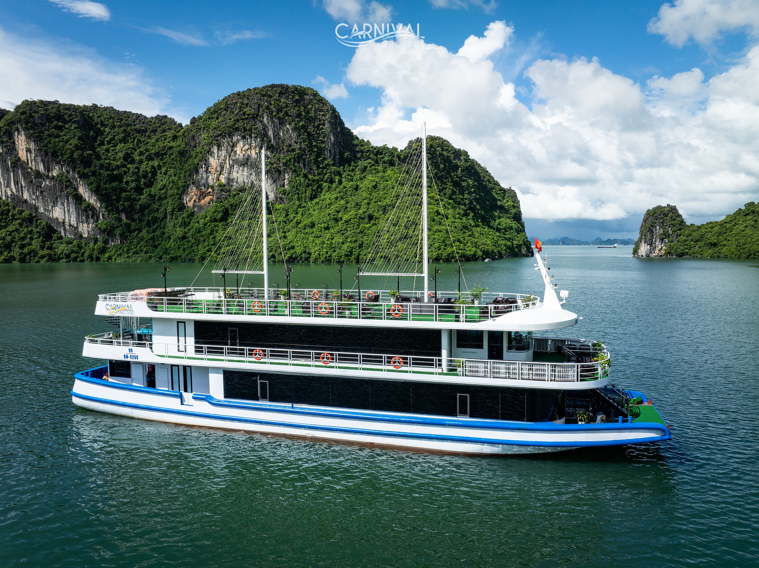 【路线2】下龙湾一日游（5星嘉年华豪华游船）