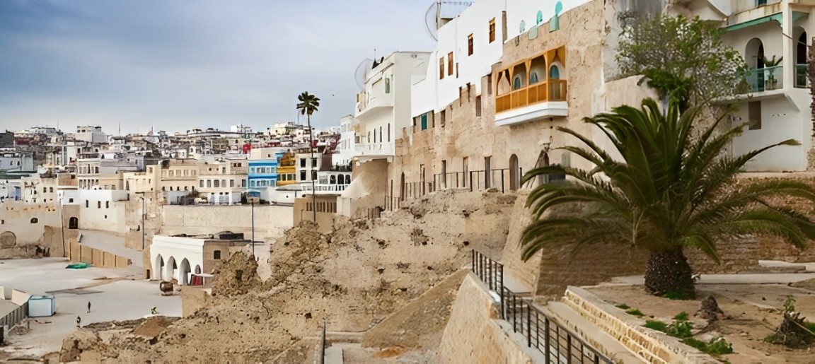 丹吉尔一日游（含市集购物＆午餐）- 马拉加出发