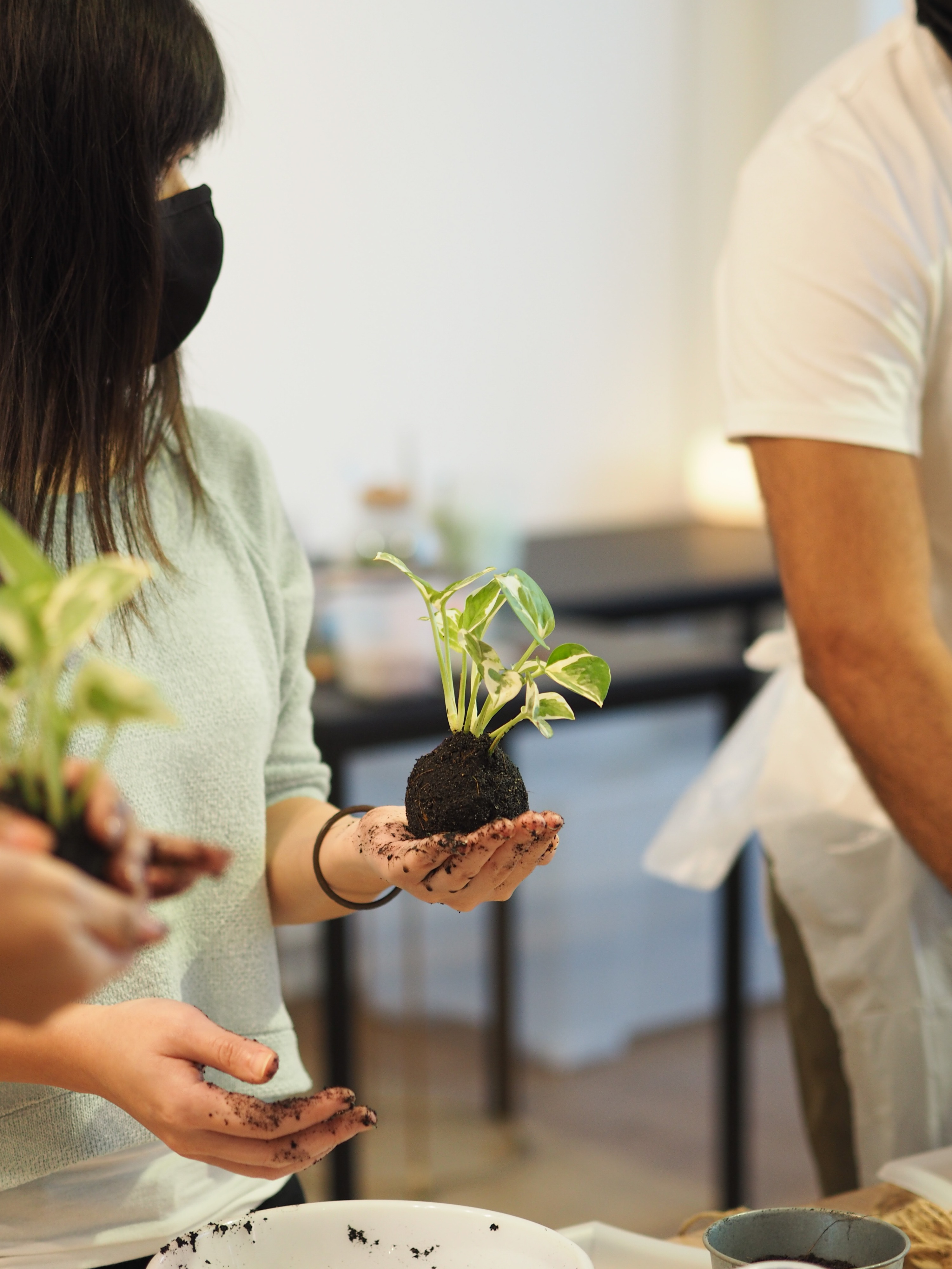 新加坡义顺苔玉工作坊