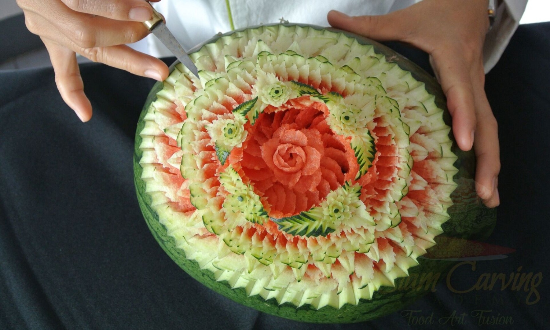 传统泰式蔬果雕花课程