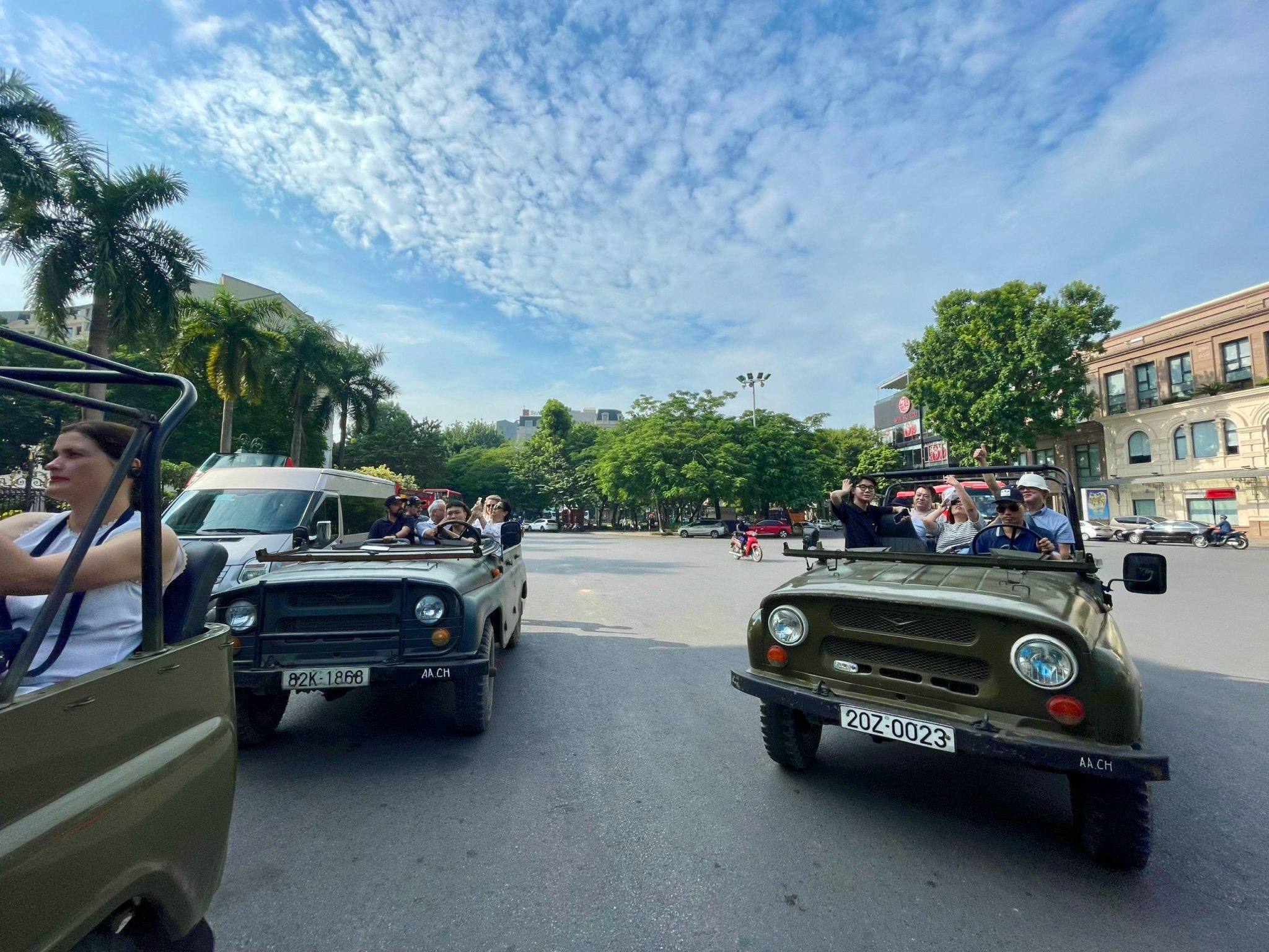 古芝地道复古军事吉普车半日游