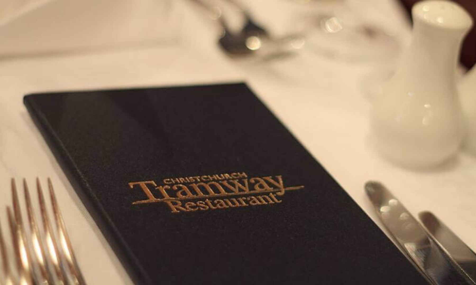 纽西兰基督城 (Christchurch) 电车餐厅体验