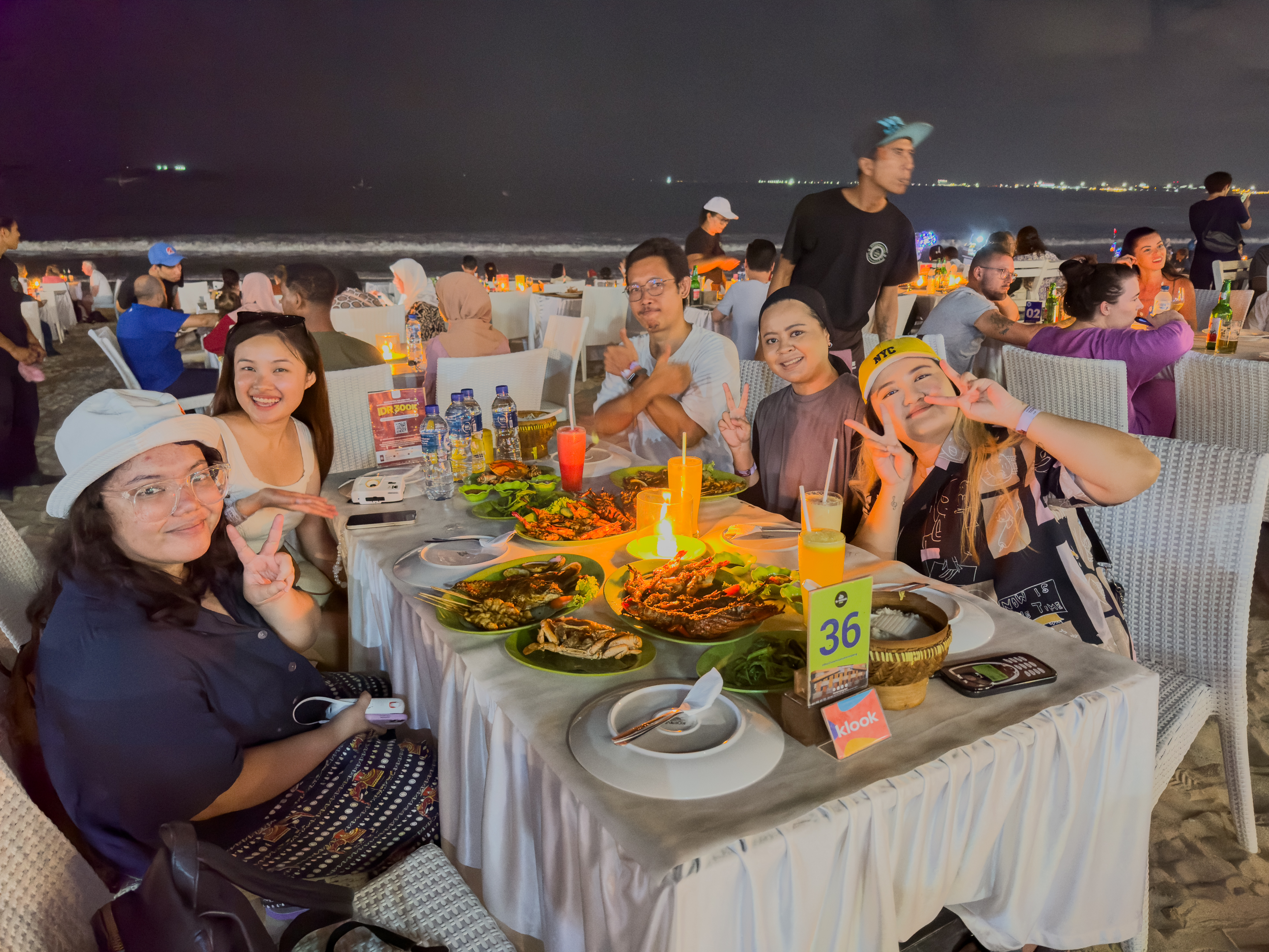 金巴兰海滩海鲜晚餐 & 日落观赏体验