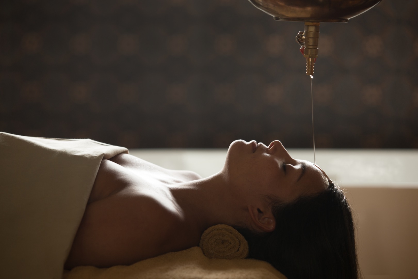 乌布阿迪瓦纳杰姆巴万度假村水疗按摩体验