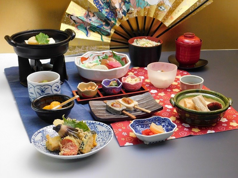 かめや本家（Kameya Honke）传统豆腐豆皮怀石料理 - 大宫