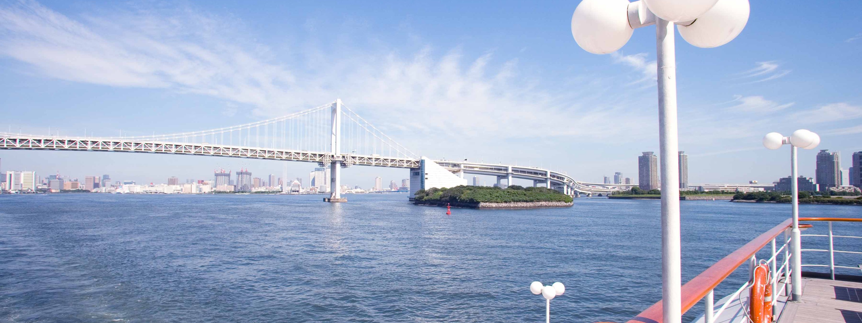 东京湾交响乐号游船之旅（含啤酒＆鸡尾酒无限畅饮）