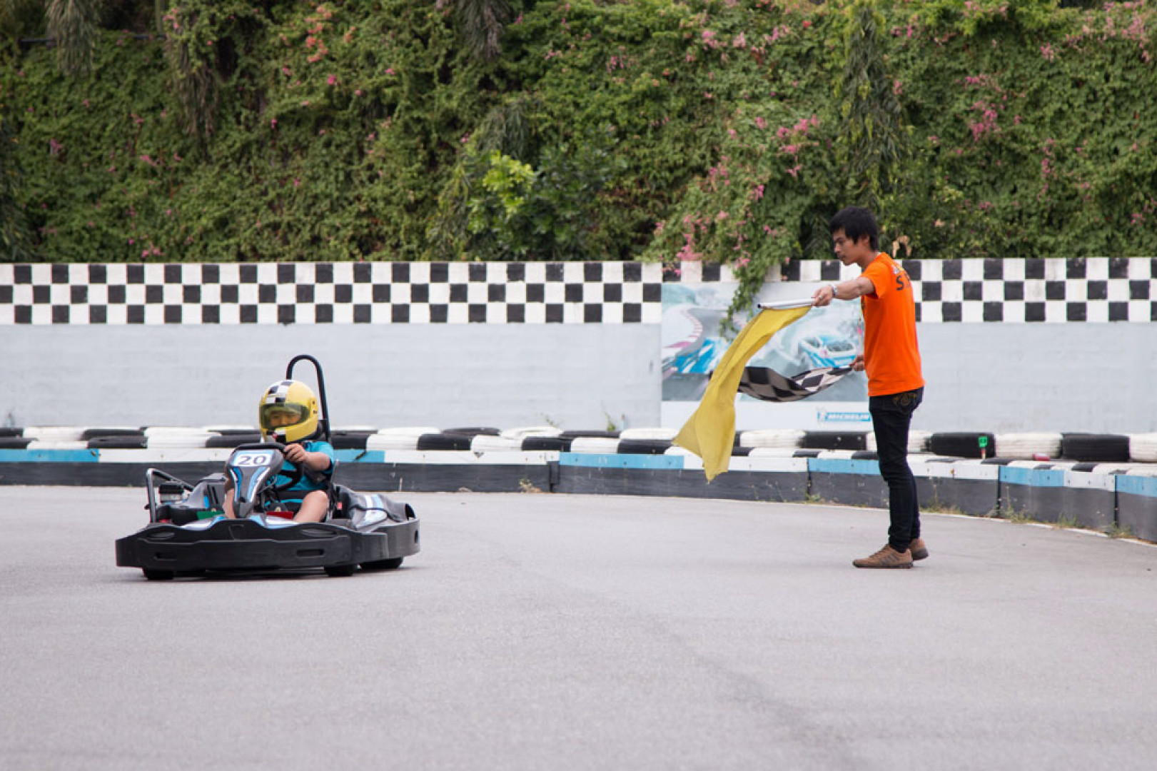 芭堤雅高卡车体验（EasyKart提供）