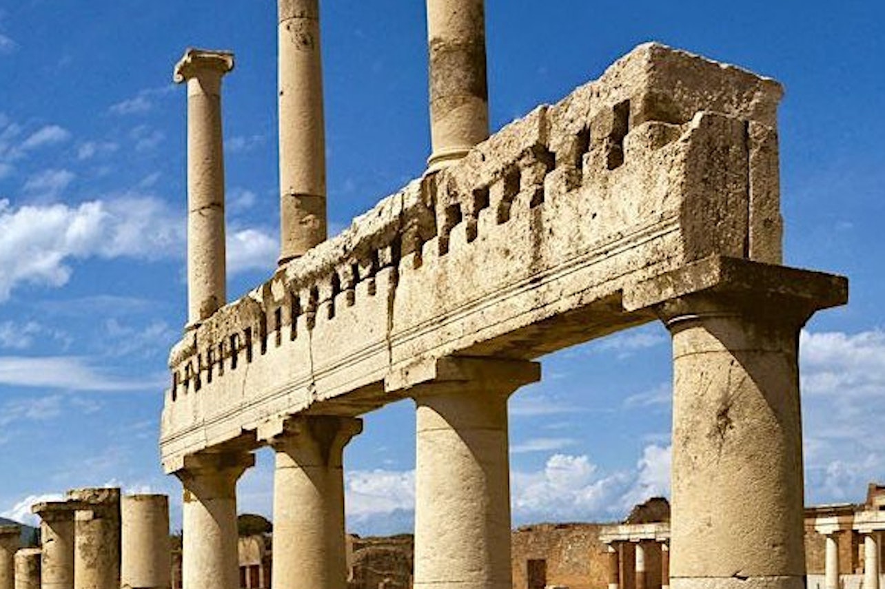 庞贝古城＆维苏威火山导览一日游（那不勒斯出发）