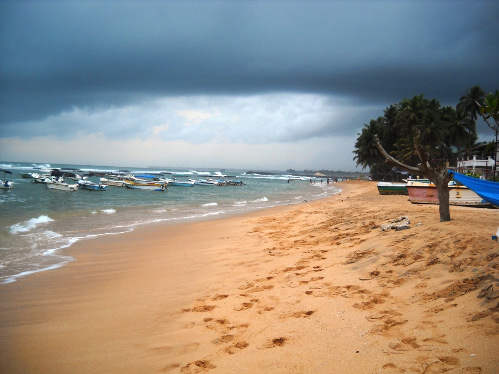 希卡杜瓦Hikkaduwa海滩潟湖营地一日游（加勒出发）