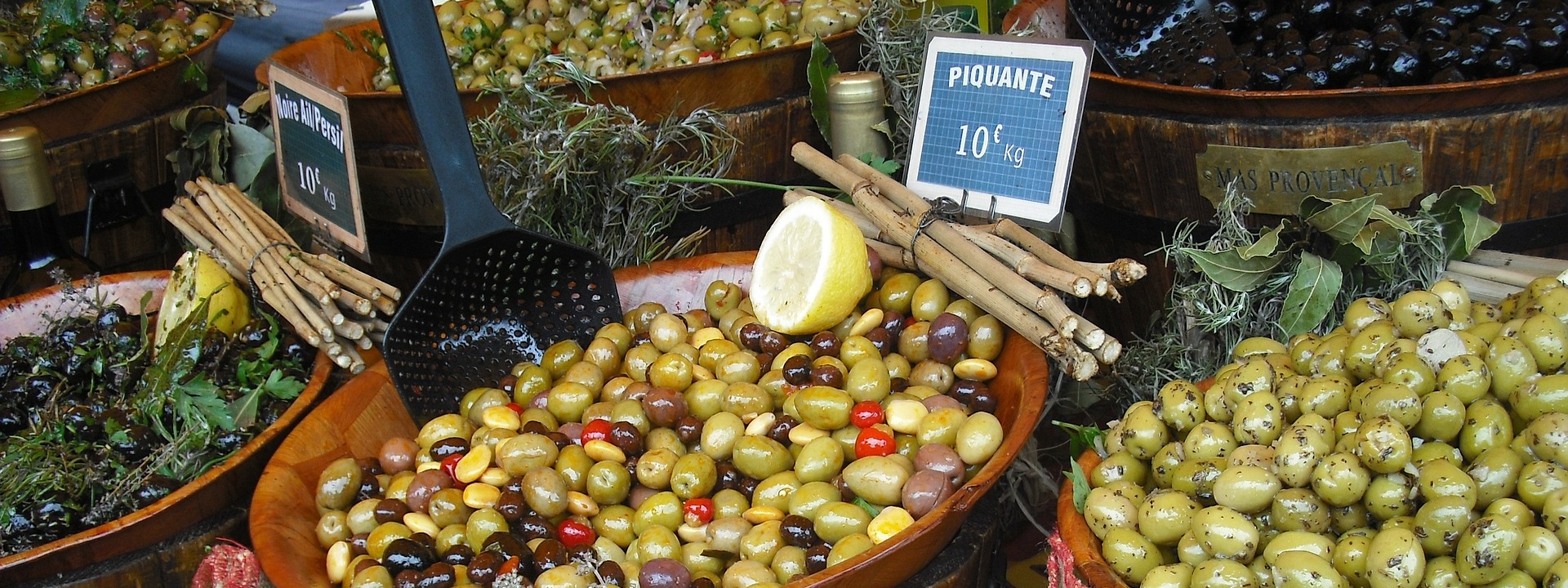 普罗旺斯市场 & 吕贝隆村一日游（马赛或艾克斯普罗旺斯出发）