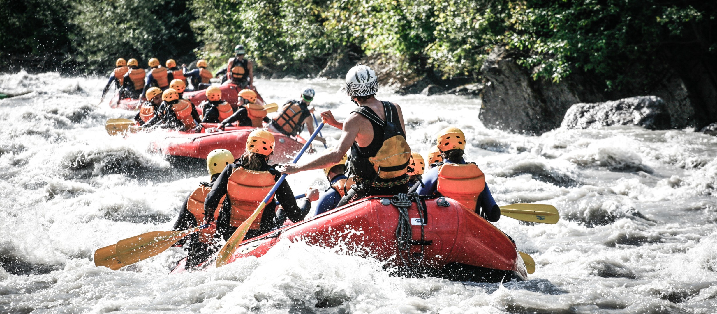 瑞士阿尔卑斯吕奇纳河漂流体验（因特拉肯出发）