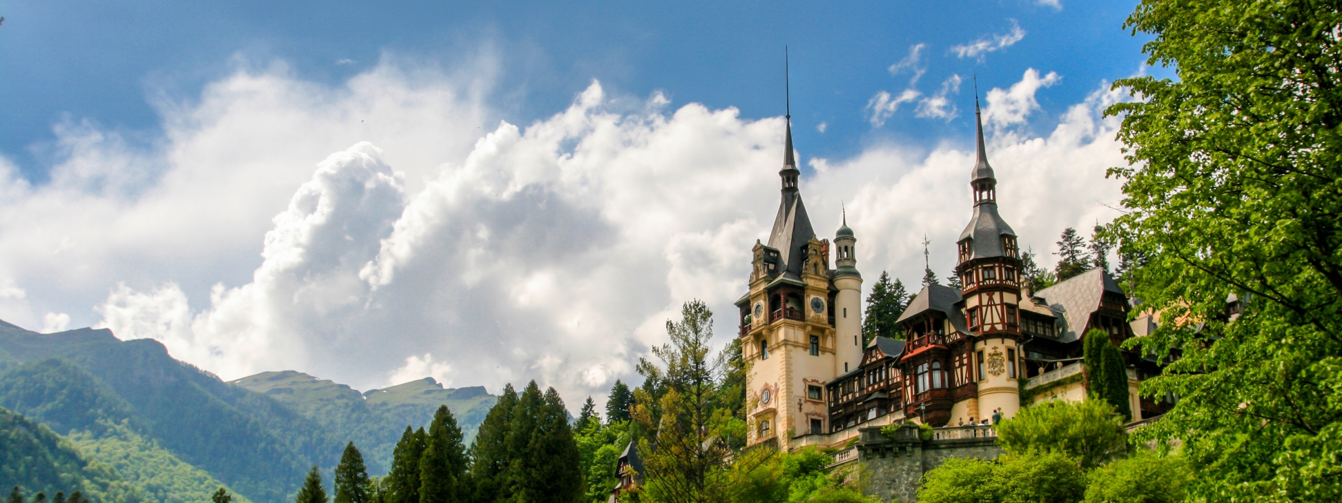 德古拉城堡 & 布拉索夫 & 佩雷斯城堡一日游（布加勒斯特出发）