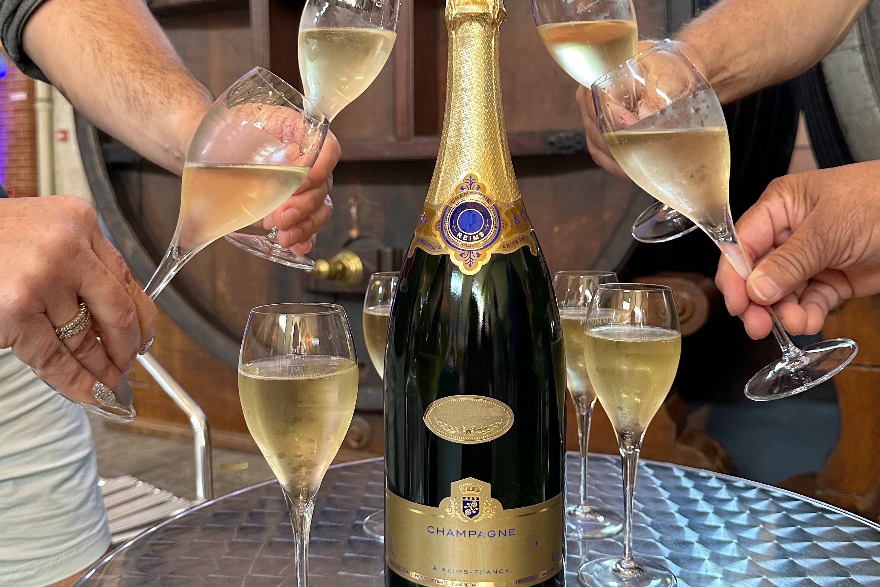 两处家族庄园香槟品尝之旅（含午餐）- 汉斯出发