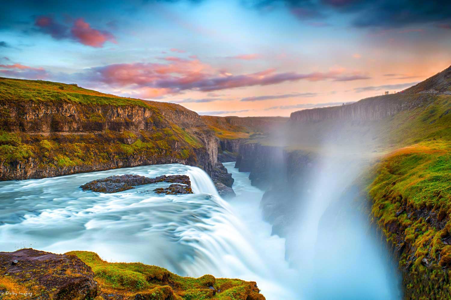 黄金圈 & 秘密温泉之旅（雷克雅未克出发）